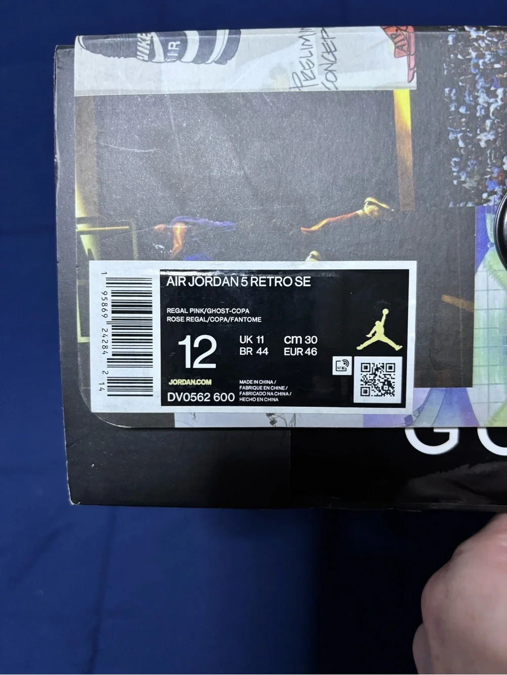Jordan retro se